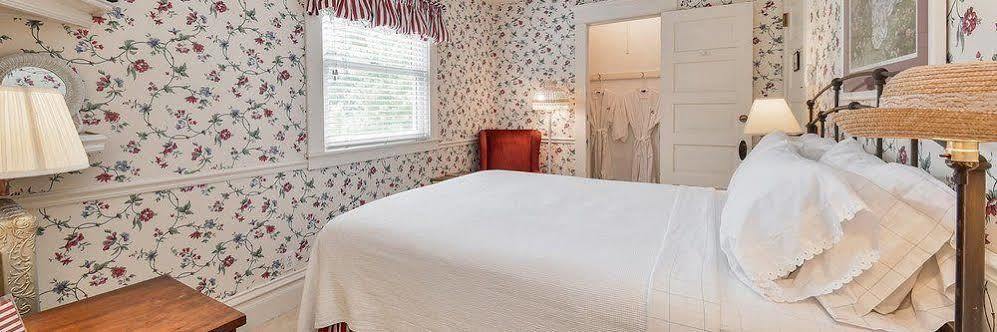 Harrison House Bed & Breakfast Naperville Exterior foto