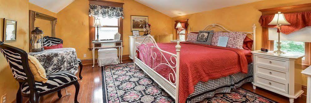 Harrison House Bed & Breakfast Naperville Exterior foto